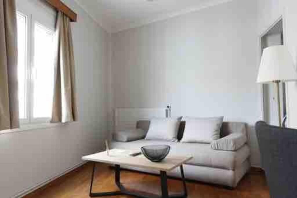 Central House In Plaka Athens Luaran gambar