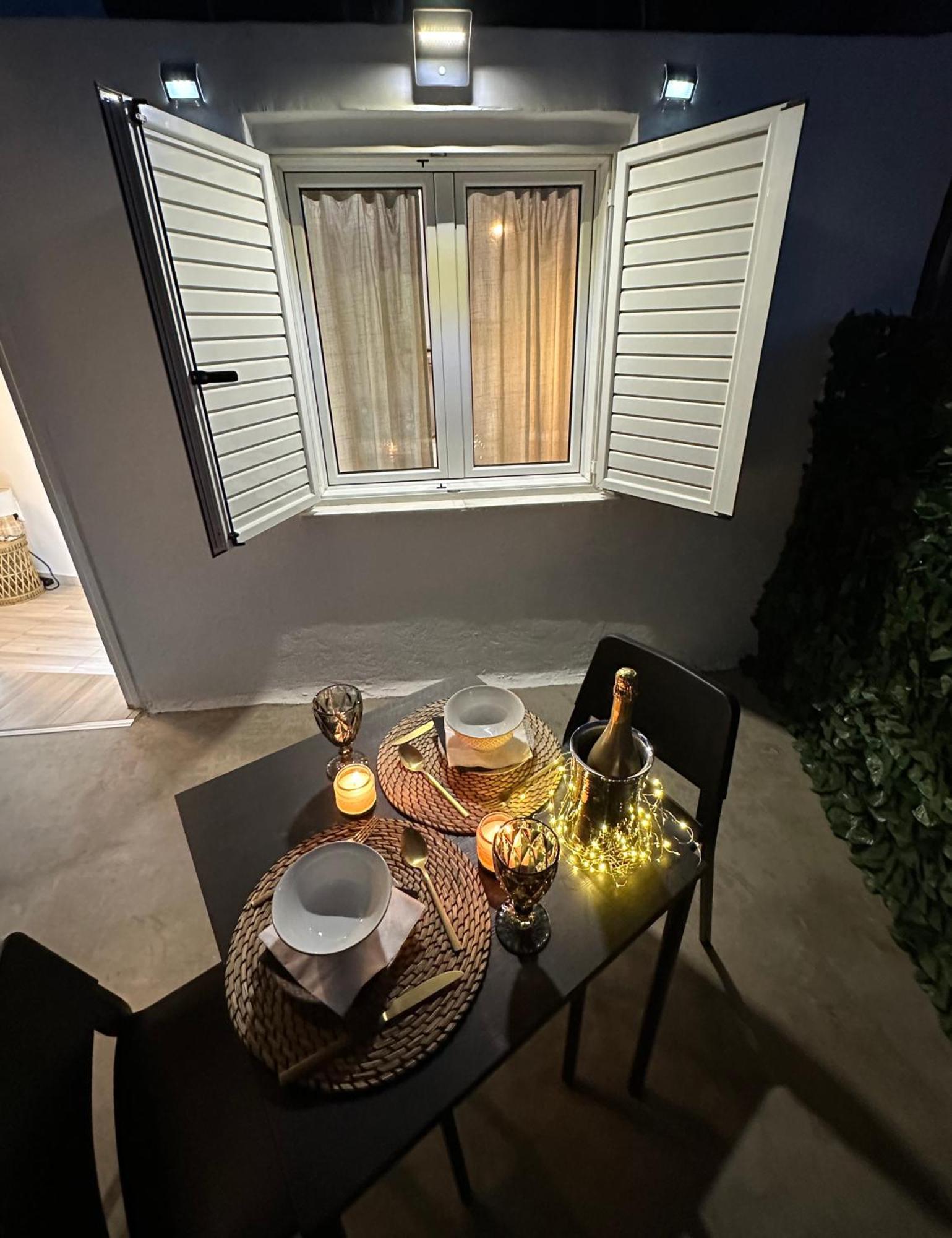 Central House In Plaka Athens Luaran gambar